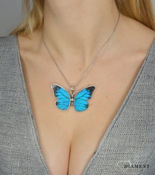 Zawieszka srebrna w kształcie motyla W 2443. Srebrna zawieszka wykonana ze srebra próby 925. Klasyczna zawieszka w niezwykłym wydaniu z naturalnych skrzydeł motyla (2).JPG